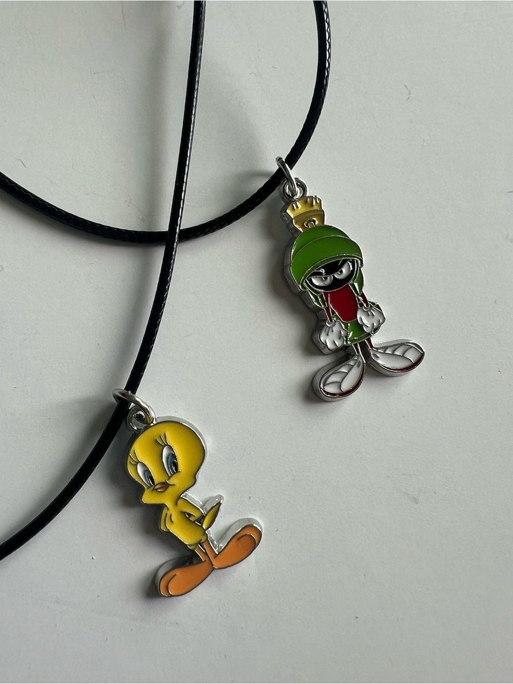 Looney Tunes Tweety & Marvin the Martian Necklace Set - Yellow & Green